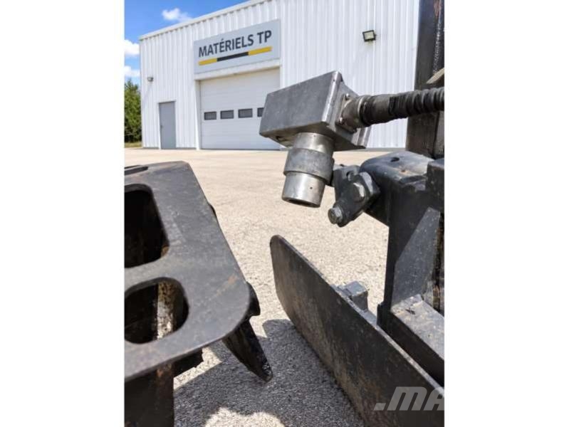 Bomag BF 223 C Asfaltni finišerji