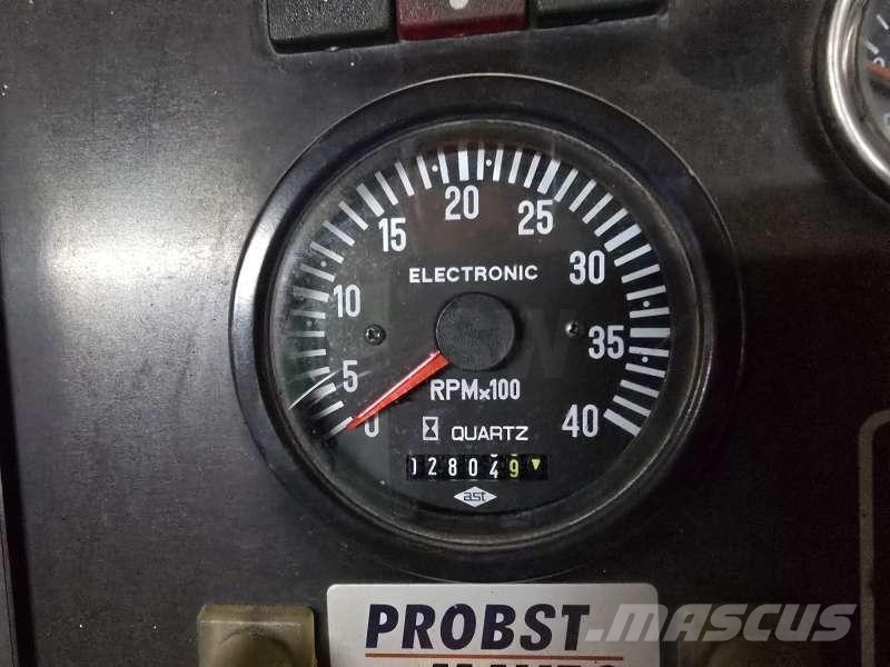 Bomag BF 223 C Asfaltni finišerji