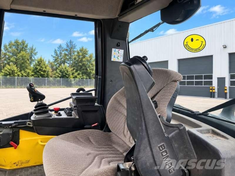 Bomag BW 174 AP ضاغطات التربة