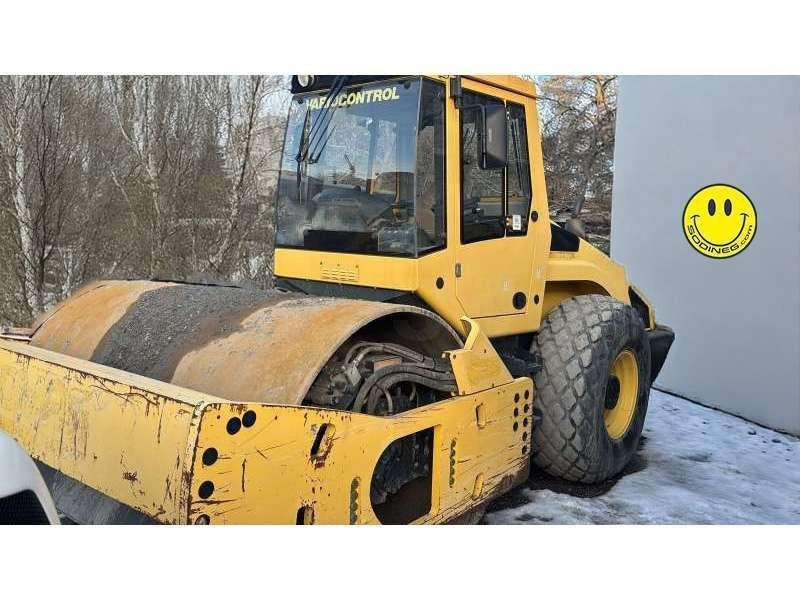 Bomag BW213 DH-4 Erdbauwalzen