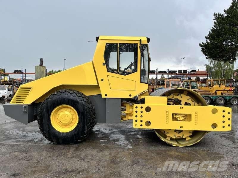 Bomag BW216 D-3 土壤压实机