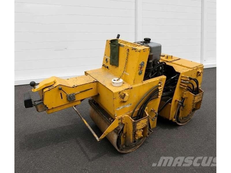 Bomag BW75 AD Pôdne kompaktory