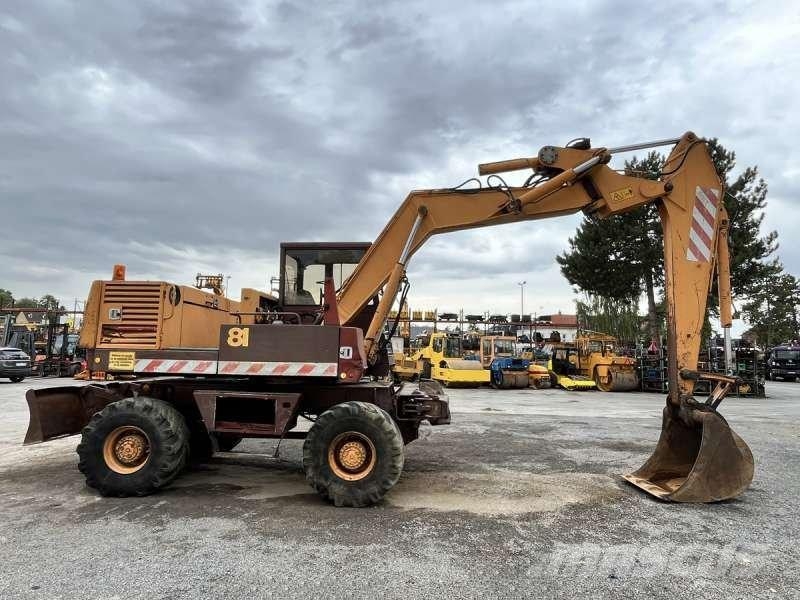 CASE 81P Wielgraafmachines