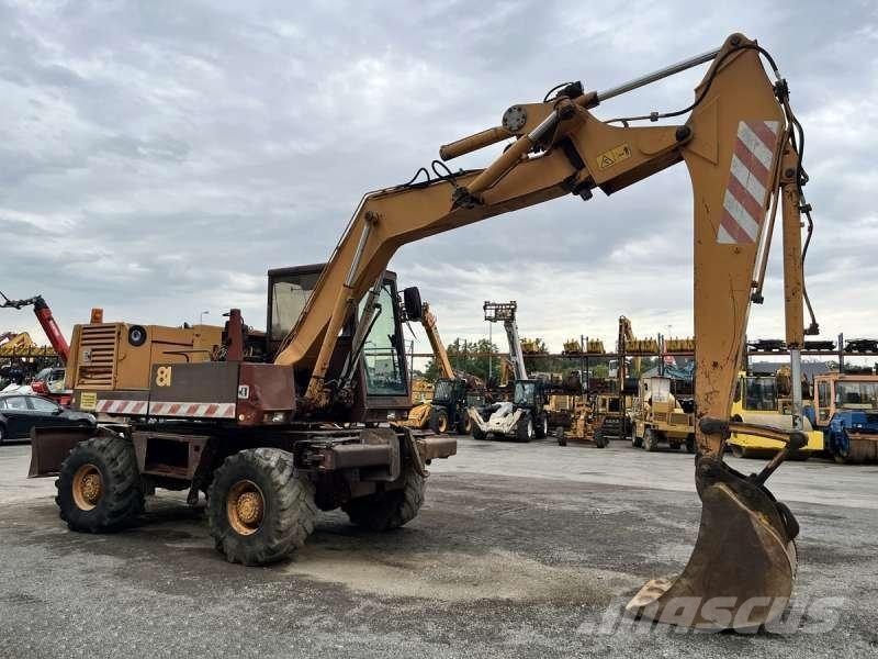 CASE 81P Wielgraafmachines