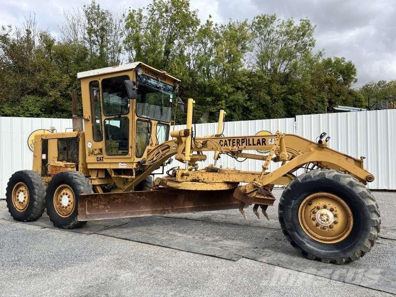 CAT 120G Niveleuse