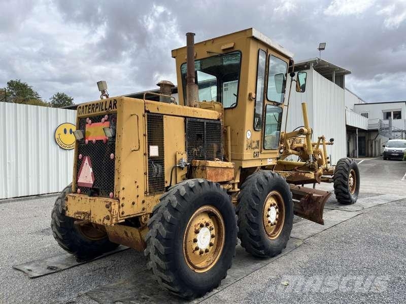 CAT 120G Niveleuse