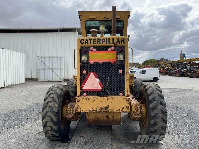 CAT 120G Niveleuse