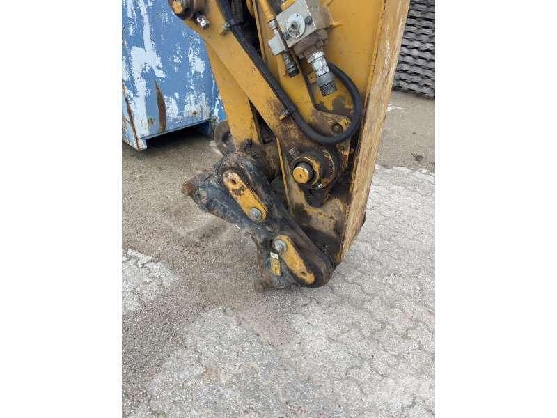CAT 326 Bageri guseničari