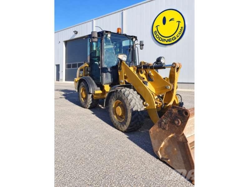 CAT 906H2 Mini utovarivači