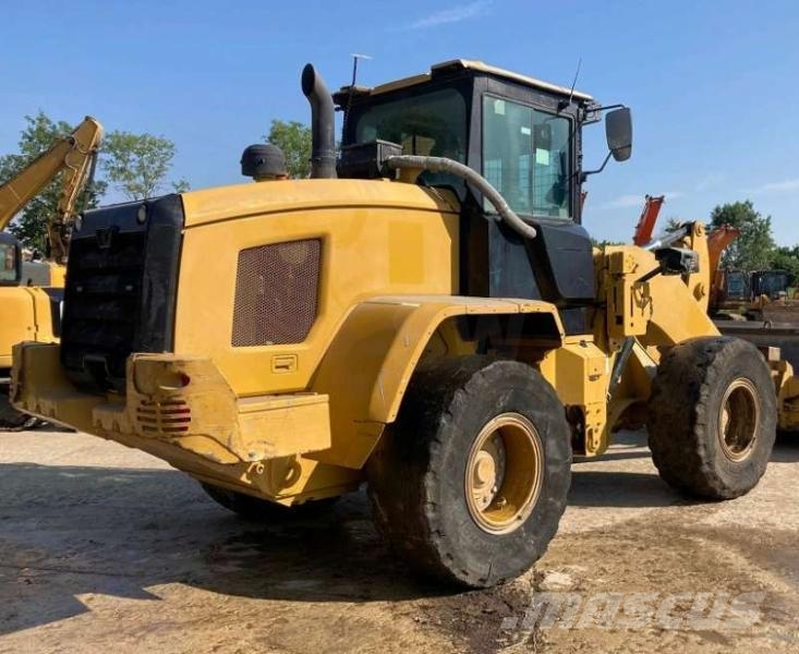CAT 938M Wheel loaders