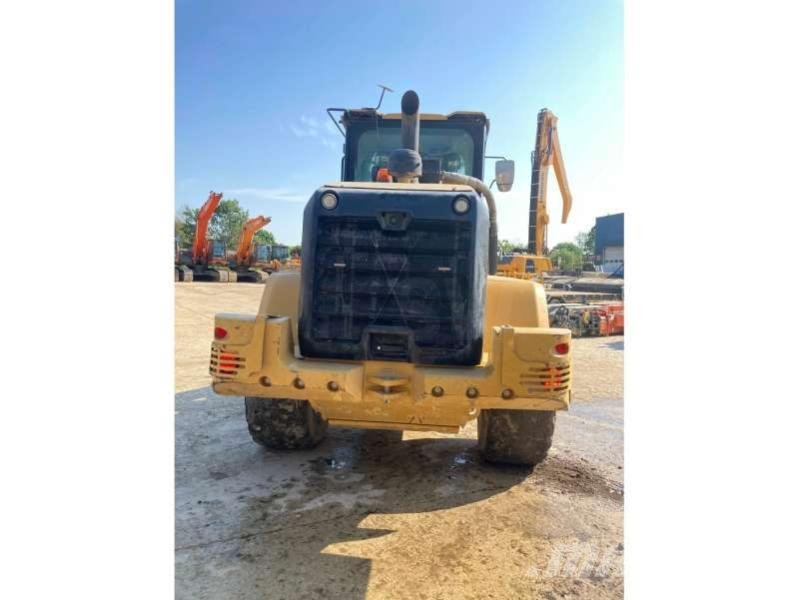 CAT 938M Wheel loaders