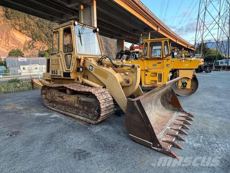 CAT 953 Vikšriniai krautuvai