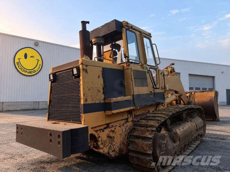 CAT 973 推土機