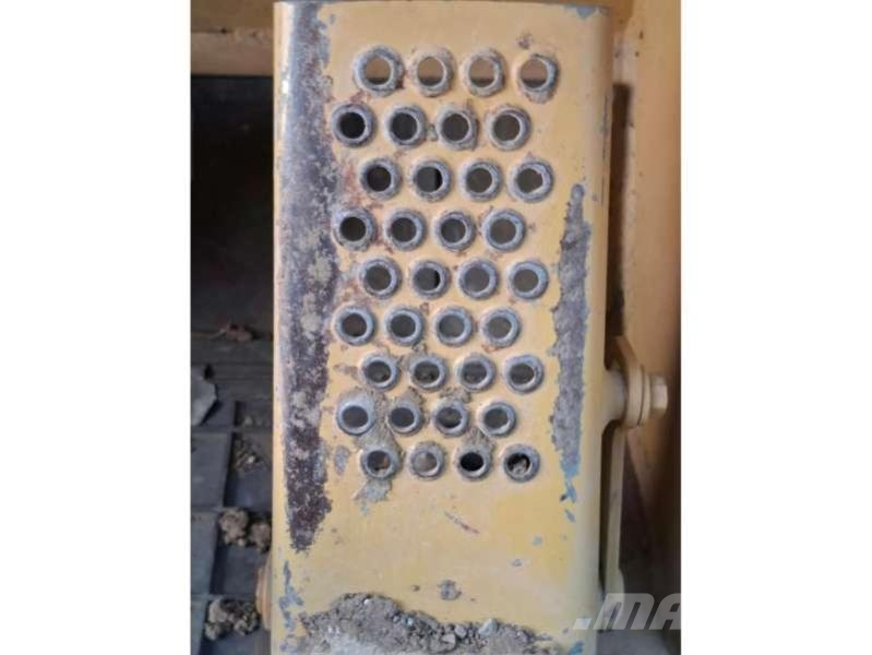 CAT 973 推土機