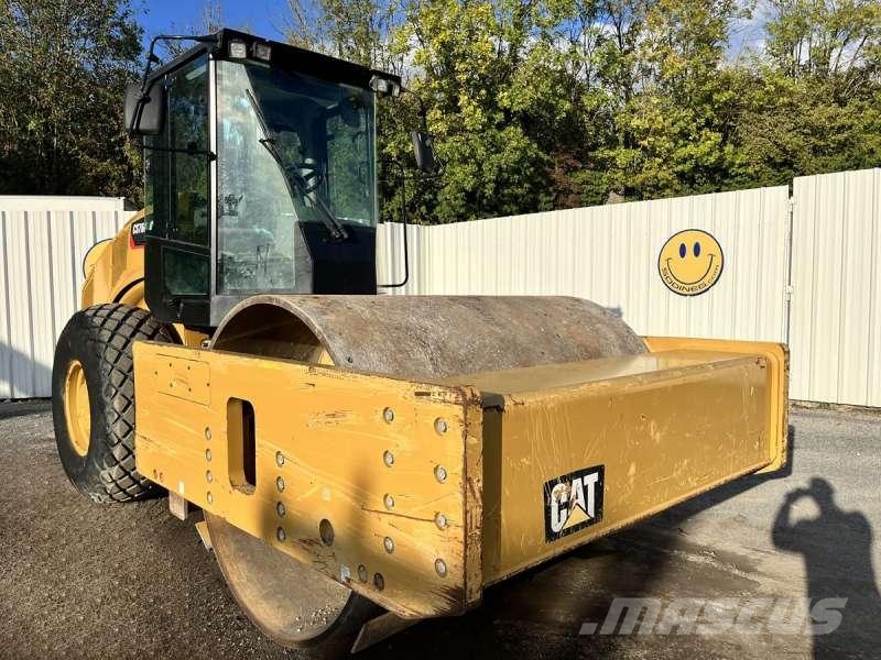 CAT CS76B Kompaktorji tal