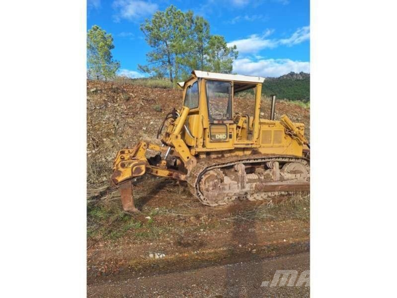 CAT D6D Rupsdozers