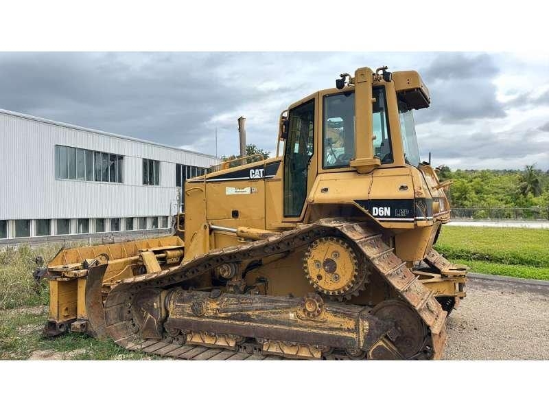CAT D6N FTC LGP Buldozer sobre oruga
