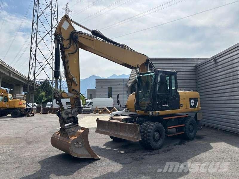 CAT M318D Bageri na kotačima