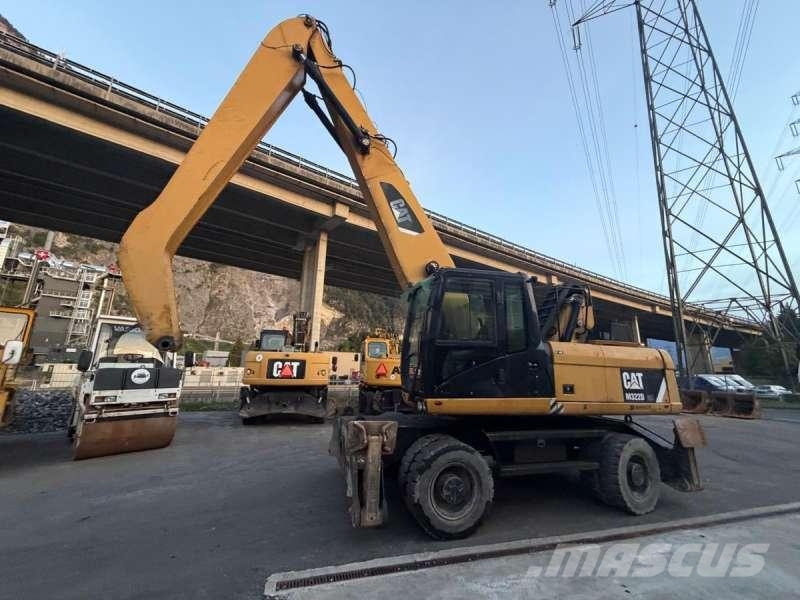 CAT M322DMH Movimentazione rifiuti