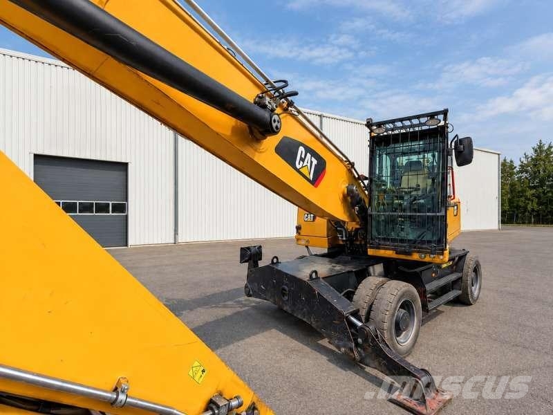 CAT MH3022 Pelle à déchets