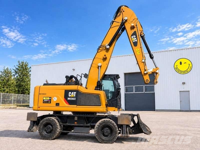 CAT MH3022 Waste / industry handlers