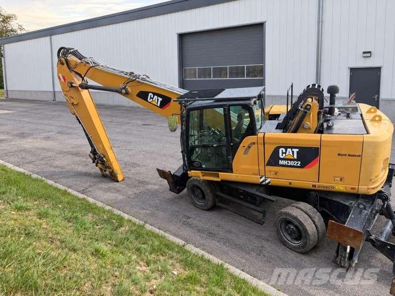 CAT MH3022 Waste / industry handlers