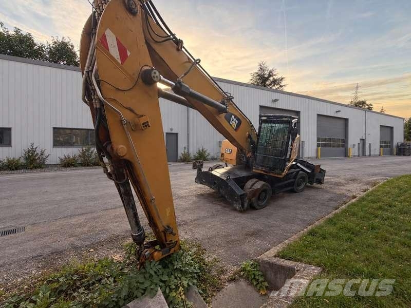 CAT MH3022 Waste / industry handlers
