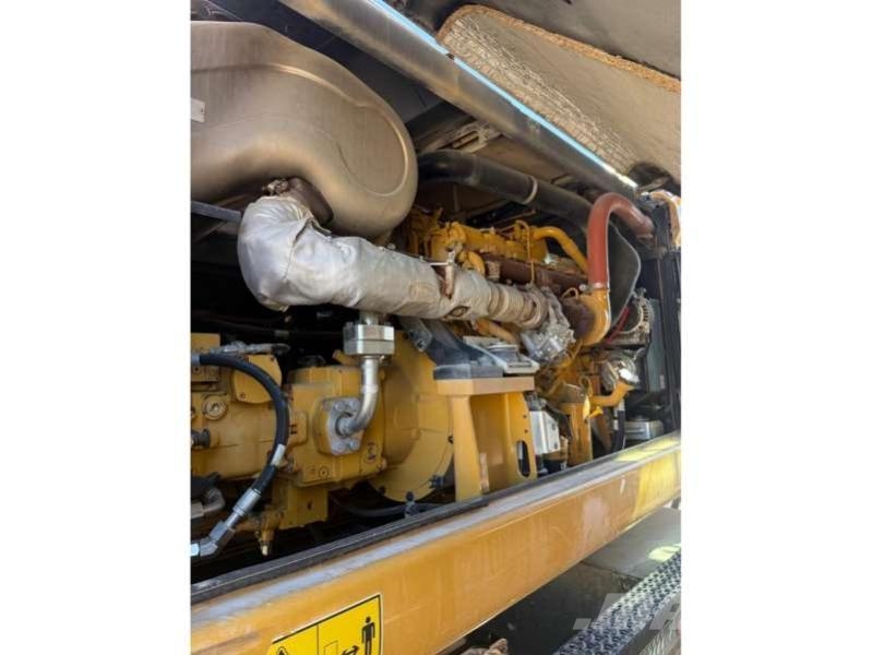 CAT MH3024 Avfalls / industri hantering