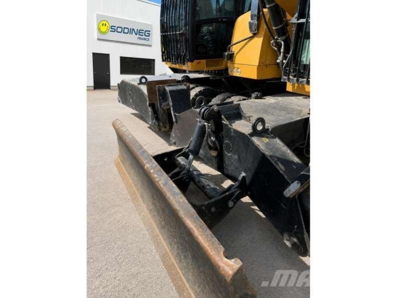 CAT MH3024 Jätteenkäsittelijät