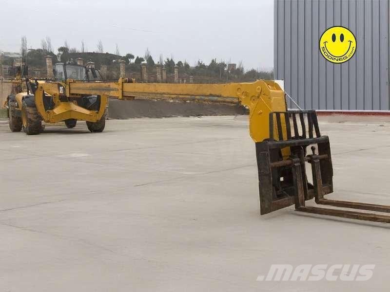 CAT TH360B Telescopic handlers