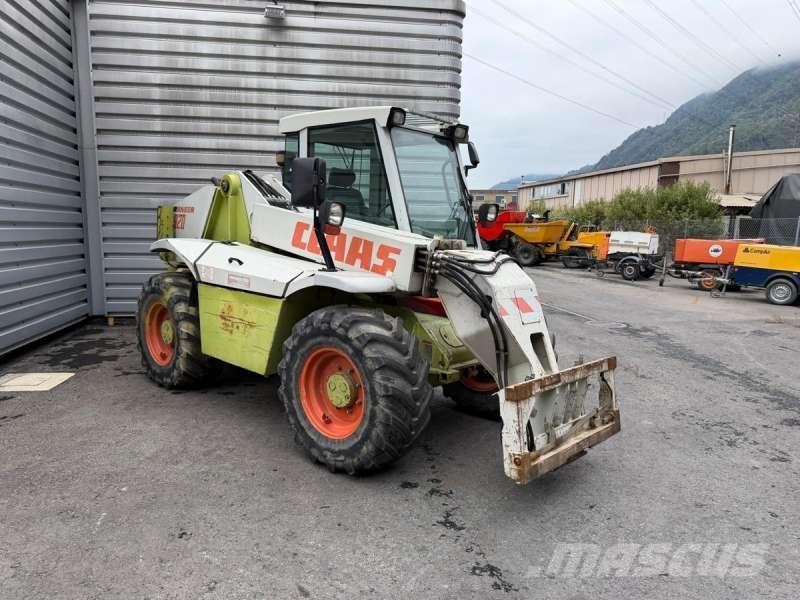 CLAAS RANGER 920 Телескопични товарачи