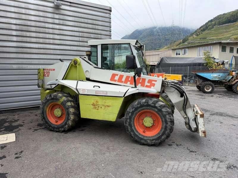 CLAAS RANGER 920 Телескопични товарачи