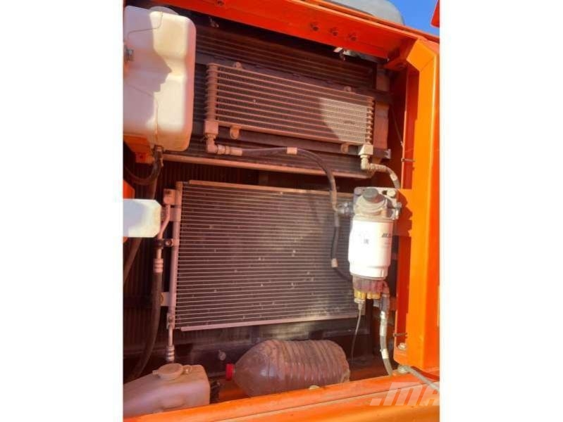 Doosan DX180LC-3 Escavatori cingolati