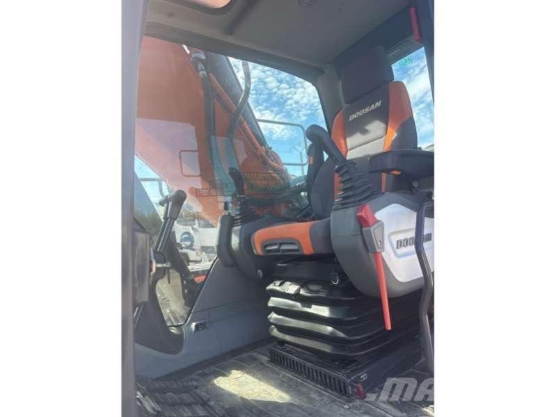 Doosan DX255LC-5 Paletli ekskavatörler