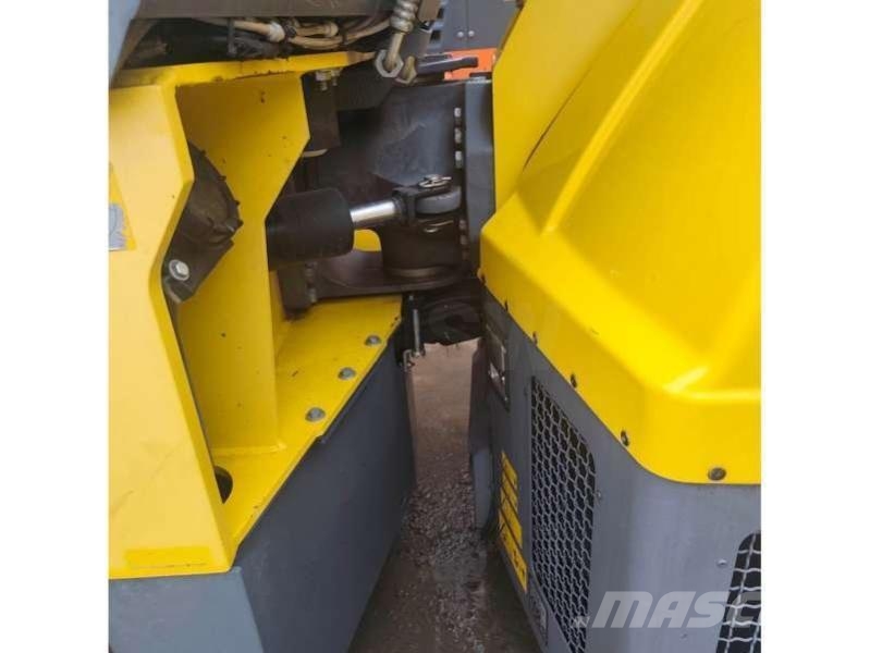 Dynapac CC5200 Gruntiniai volai