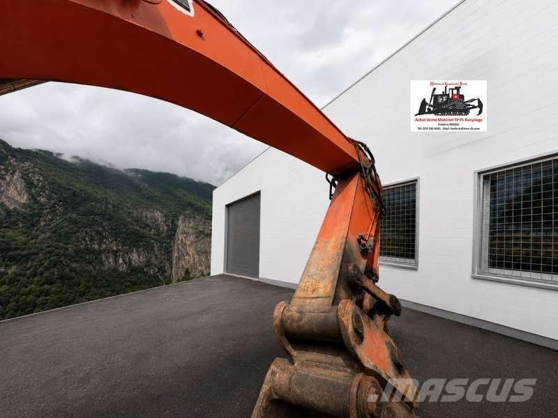 Fiat-Hitachi EX255 Crawler excavators