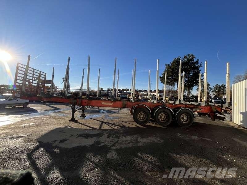 Fruehauf GRUMIERE 3 ESSIEUX مقطورات أشجار