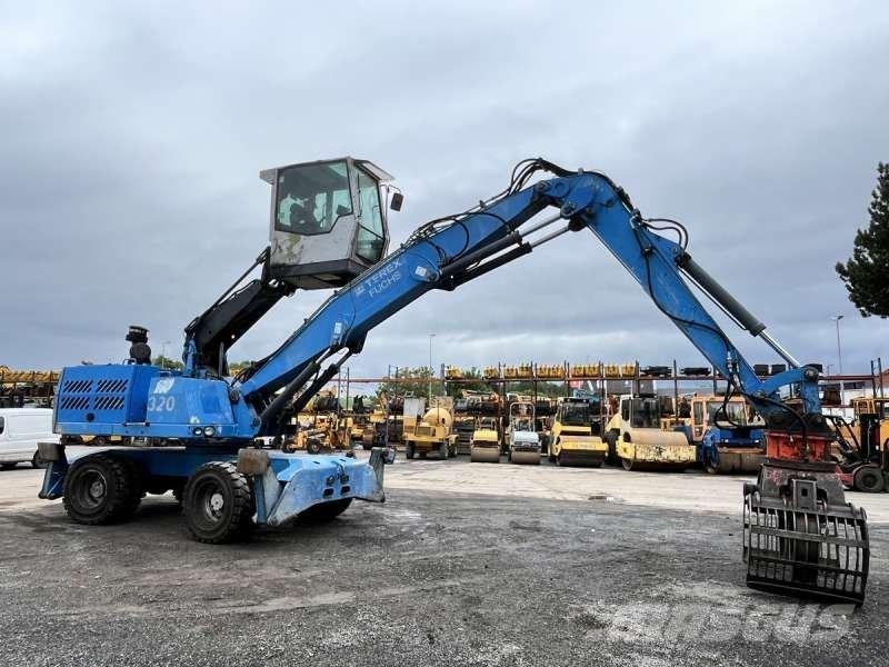 Fuchs MHL 320 مناولات المخلفات / مناولات صناعية