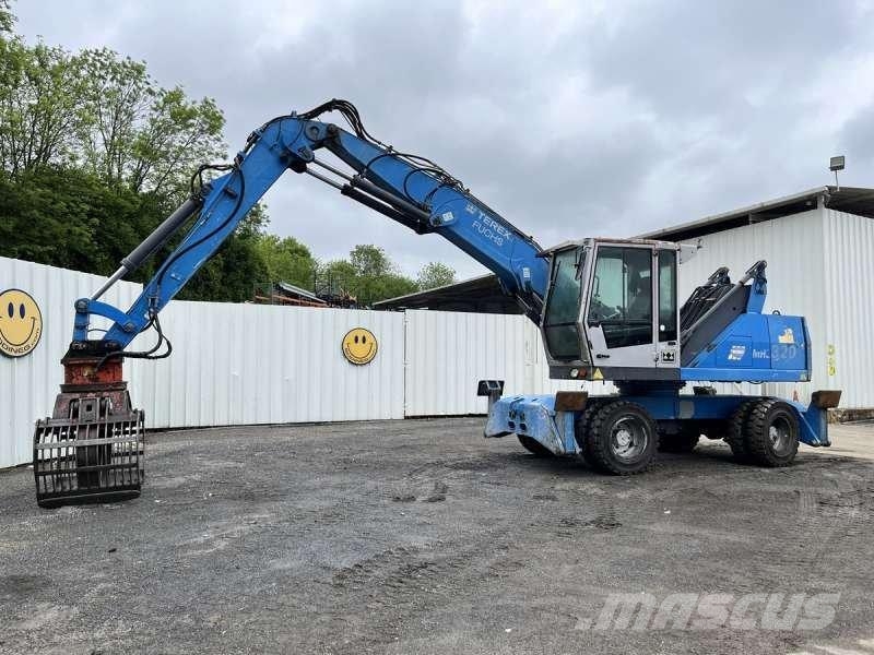 Fuchs MHL 320 مناولات المخلفات / مناولات صناعية