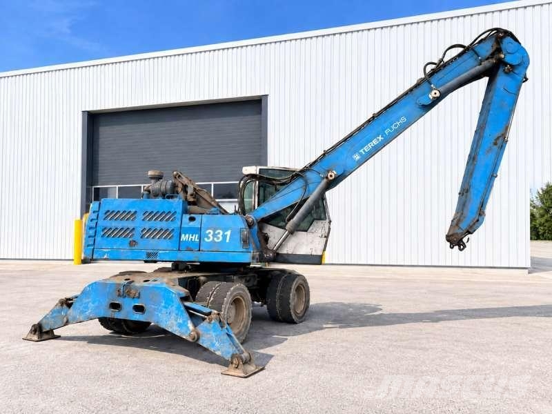 Fuchs MHL 331 工业挖掘机