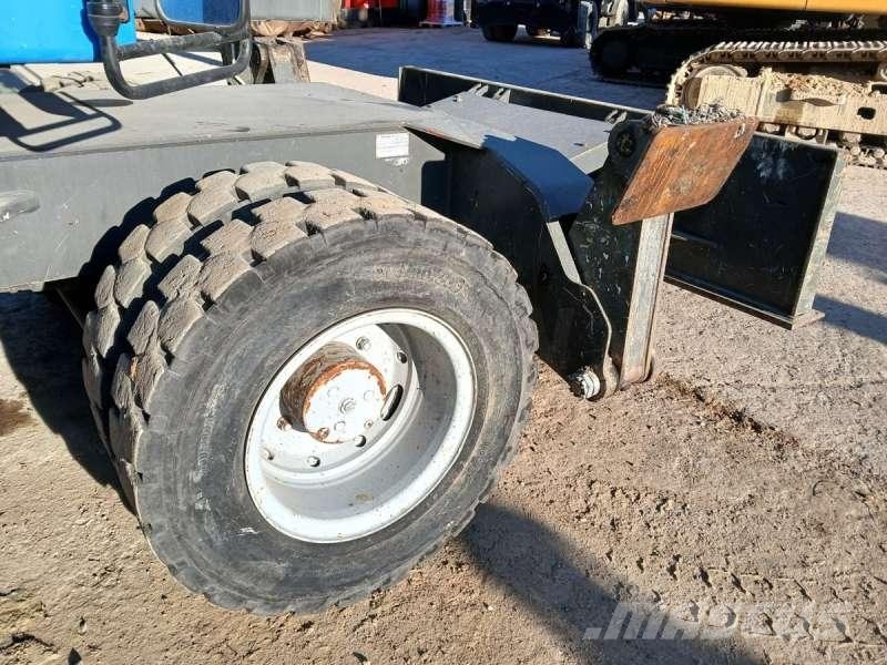Fuchs MHL320F Avfalls / industri hantering