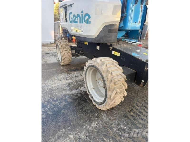 Genie Z60/37 FE HYBRID معدات المواد - غير ذلك