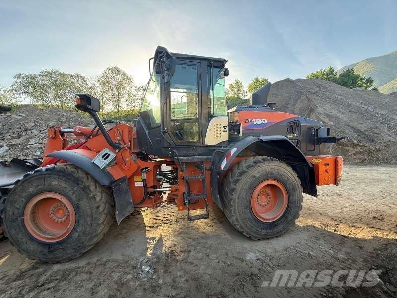 Hitachi ZW 180-6 Utovarivači na točkove