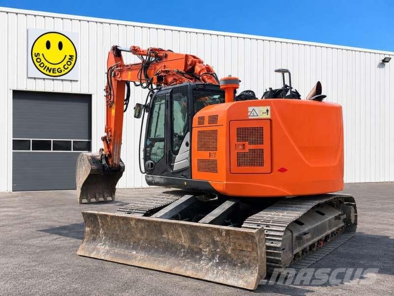 Hitachi ZX 225 USLC-5B Гусеничные экскаваторы
