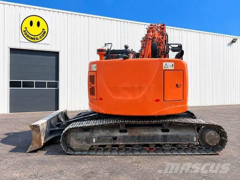 Hitachi ZX 225 USLC-5B Гусеничные экскаваторы