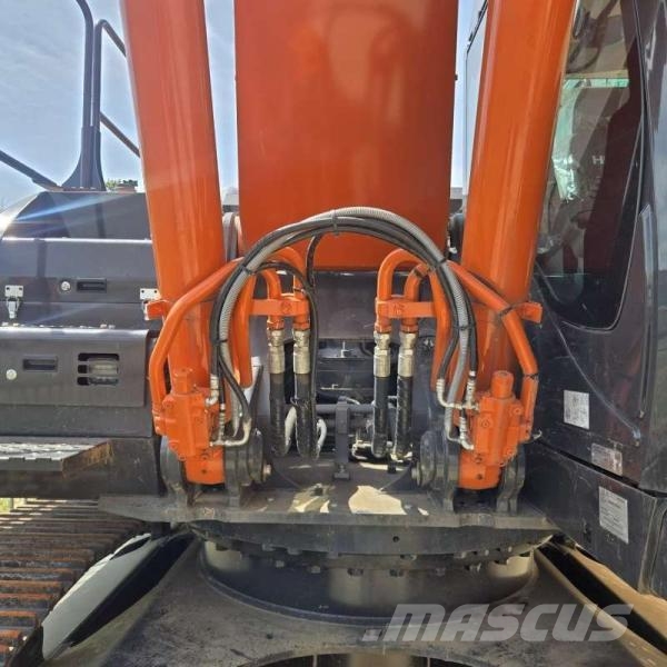 Hitachi ZX 350 LCN-7 حفارات زحافة