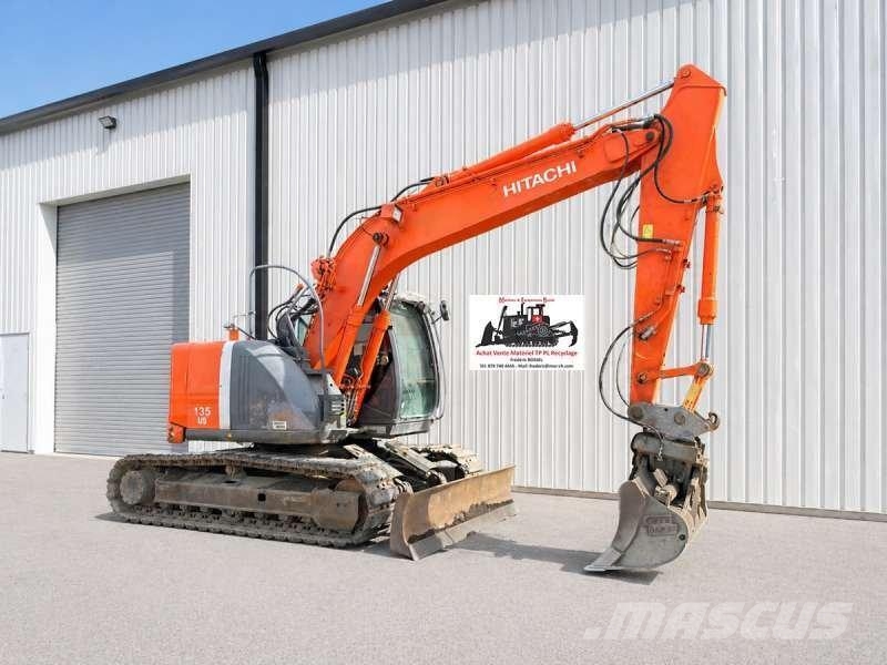 Hitachi ZX135 US-3 Escavadeiras de esteiras
