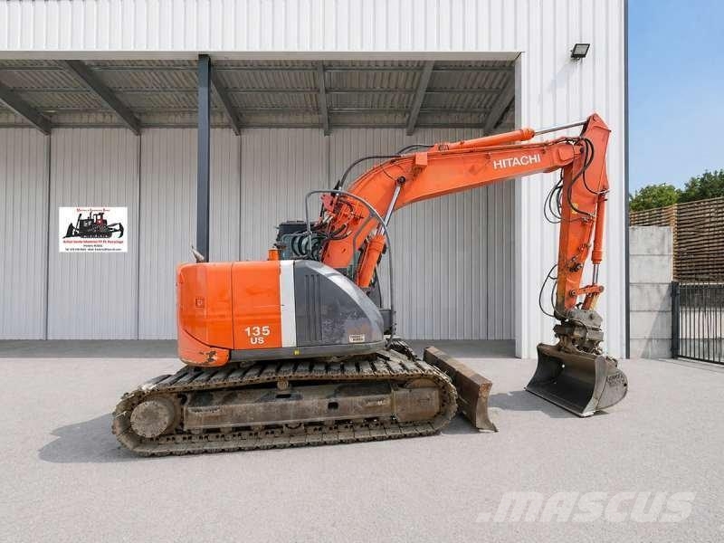 Hitachi ZX135 US-3 Escavadeiras de esteiras