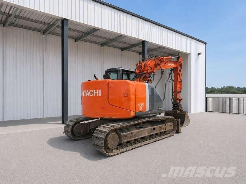 Hitachi ZX135 US-3 Escavadeiras de esteiras