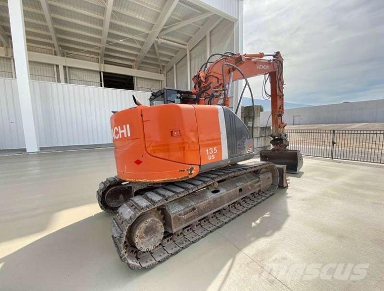 Hitachi ZX135 US-3 Escavadeiras de esteiras
